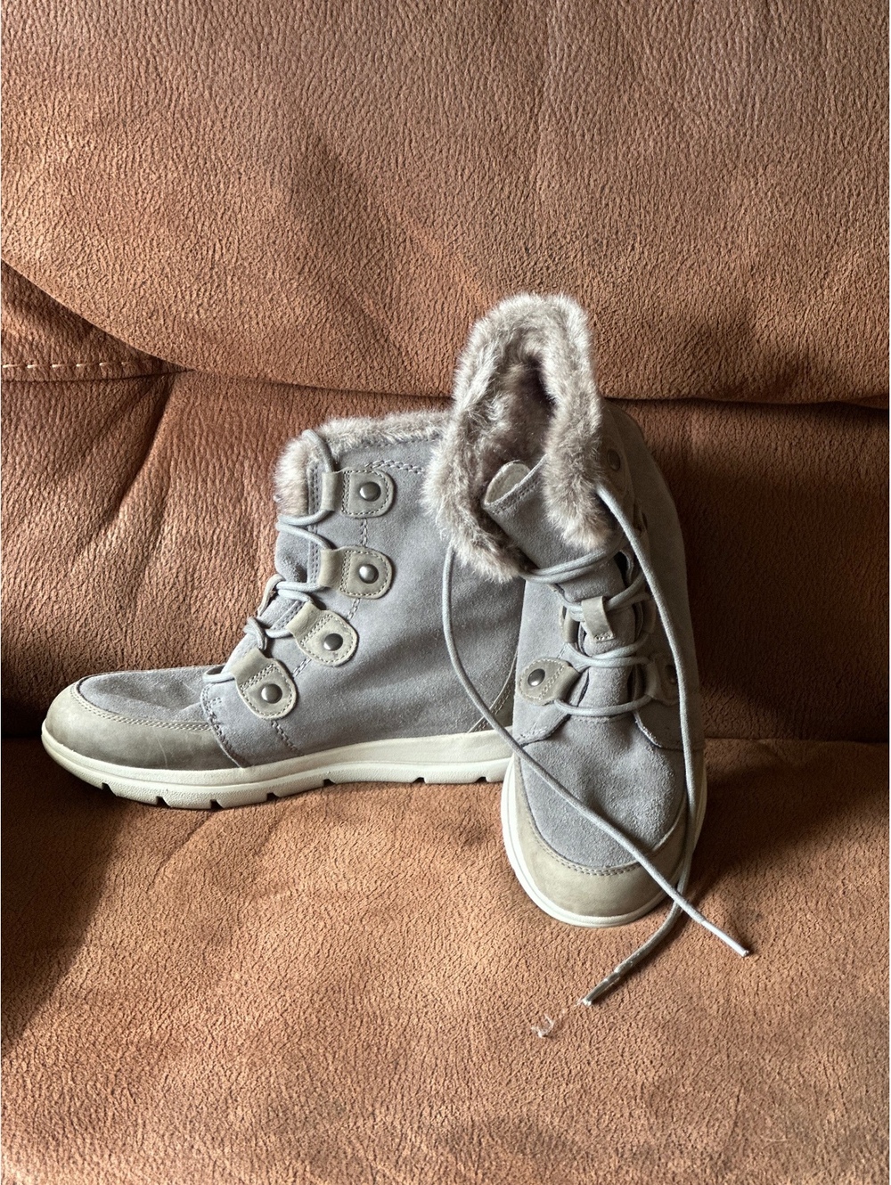 Sorel Explorer Joan Waterproof Winter Boots Grey Suede Faux Fur Women's 7.5